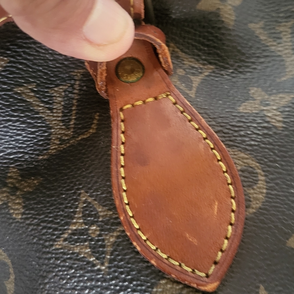 LOUIS VUITTON Monogram Bucket PM Shoulder Bag M42238..Authentic!!! - Picture 16 of 16